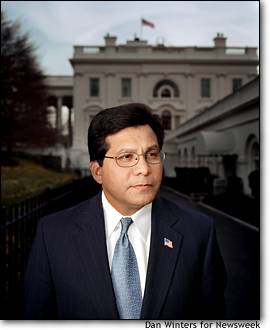 IMG: White House counsel Alberto Gonzales