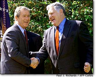 IMG: Bennett with George W. Bush